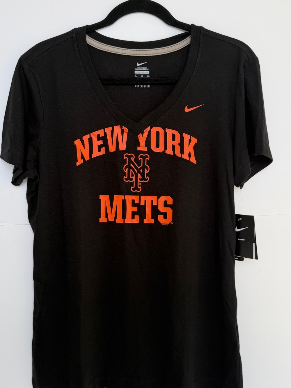 Nike New York Mets Women’s V Neck Slim Fit T Shirt Black XL NWT